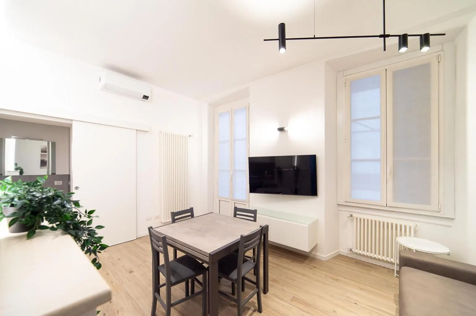 Hbhall Porta Romana Suite Milán Apartmán